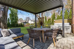 11 Borden St, Shrewsbury, NJ 07702 - Photo 37