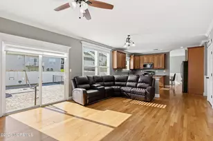 817 Locust Rd, Beachwood, NJ 08722 - Photo 17