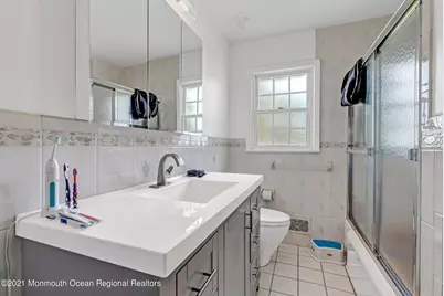 410 Wells Avenue, Oakhurst, NJ 07755 - Photo 17