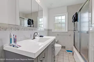 410 Wells Ave, Oakhurst, NJ 07755 - Photo 17