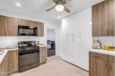 410 Wells Avenue, Oakhurst, NJ 07755 - Photo 9