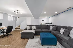 27 Lafayette Dr, Hazlet Township, NJ 07730 - Photo 25