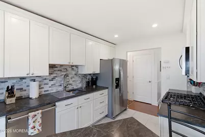 327 Sequoia Court, Howell Township, NJ 07731 - Photo 7