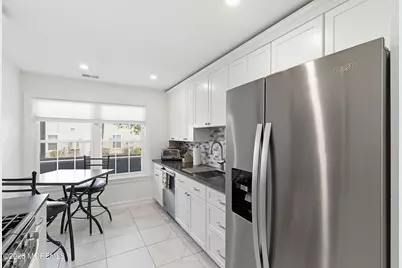 327 Sequoia Court, Howell Township, NJ 07731 - Photo 5