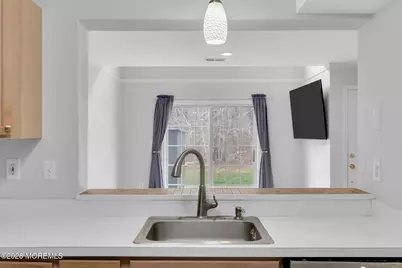 45 Dover Court, Tinton Falls, NJ 07712 - Photo 9