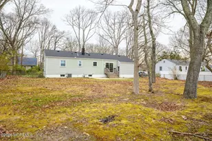 19 Princeton Dr, Howell Township, NJ 07731 - Photo 33