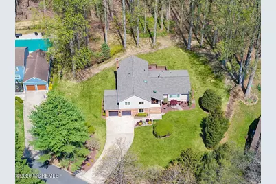 92 Fox Chase Court, Freehold, NJ 07728 - Photo 7