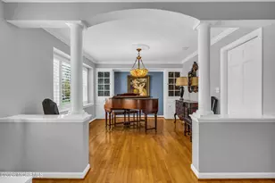 24 Laurelwood Dr, Colts Neck Township, NJ 07722 - Photo 9