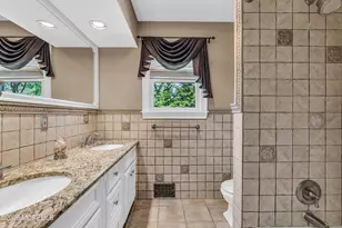 24 Laurelwood Dr, Colts Neck Township, NJ 07722 - Photo 23