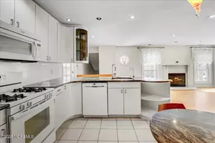 369 Yorkshire Pl, Morganville, NJ 07751 - Photo 11