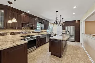 481 Tennent Rd, Morganville, NJ 07751 - Photo 15