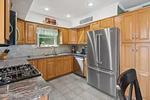 10 Cove Ct, Howell Township, NJ 07731 - Photo 15