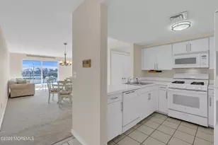422 Ocean Blvd N, Long Branch, NJ 07740 - Photo 11