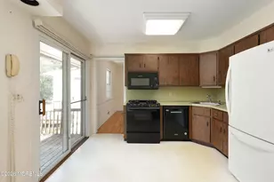 33 Fish Hawk Dr, Middletown, NJ 07748 - Photo 5