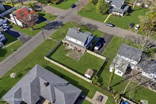 227 Chatham Ave, Oakhurst, NJ 07755 - Photo 41