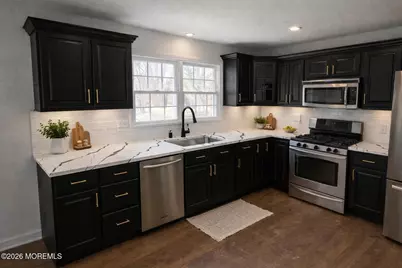 4 Blue Hills Drive, Holmdel, NJ 07733 - Photo 3