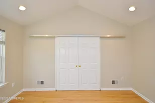 2337 E Ashfield Ct, Toms River Township, NJ 08755 - Photo 27