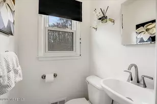 21 Prince William Rd, Morganville, NJ 07751 - Photo 15