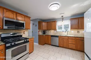 632 Washington Ave, Union Beach, NJ 07735 - Photo 7