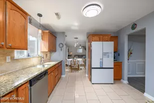 632 Washington Ave, Union Beach, NJ 07735 - Photo 9