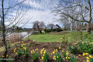 25 Buttonwood Dr, Fair Haven, NJ 07704 - Photo 23