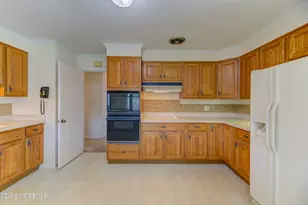 25 Buttonwood Dr, Fair Haven, NJ 07704 - Photo 11