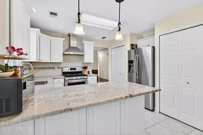 538 N Petunia Lane N, Whiting, NJ 08759 - Photo 13