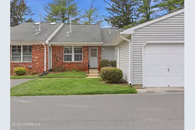 64 Boxwood Terrace, Red Bank, NJ 07701 - Photo 3