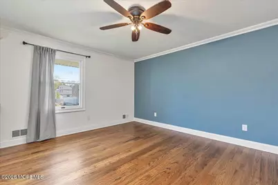 10 Illinois Avenue, Port Monmouth, NJ 07758 - Photo 13