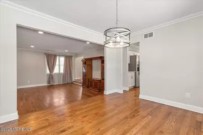 10 Illinois Avenue, Port Monmouth, NJ 07758 - Photo 5