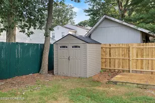 49 Burlington Dr, Brick, NJ 08723 - Photo 25