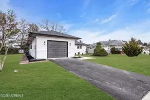 8 Kinsale St, Toms River Township, NJ 08757 - Photo 49