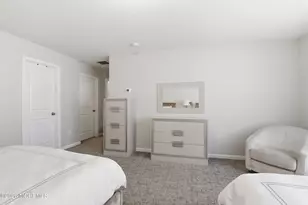 28 Golders Green Rd, Lakewood, NJ 08701 - Photo 33