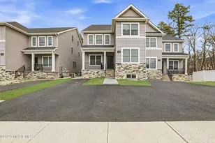 28 Golders Green Rd, Lakewood, NJ 08701 - Photo 3