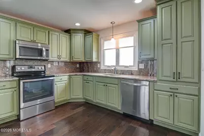 149 Pinewood Road, Toms River Township, NJ 08753 - Photo 17