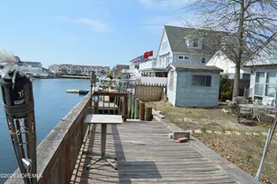 22 N Captains Dr, Little Egg Harbor, NJ 08087 - Photo 15