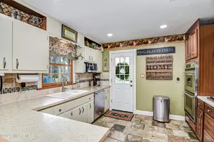 21 La Valley Dr, Manalapan Township, NJ 07726 - Photo 15
