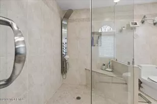 5 Crown Ct, Manalapan Township, NJ 07726 - Photo 31