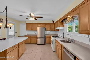 44 Asbury Rd, Farmingdale, NJ 07727 - Photo 17