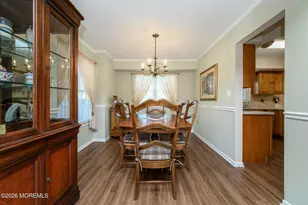 109 Concord Cir, Howell Township, NJ 07731 - Photo 7