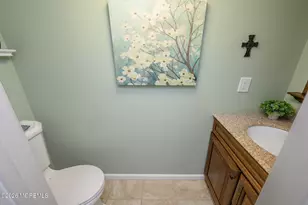 109 Concord Cir, Howell Township, NJ 07731 - Photo 15