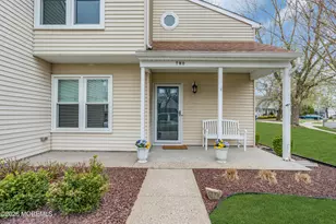 2 Boston Ct, Howell Township, NJ 07731 - Photo 3