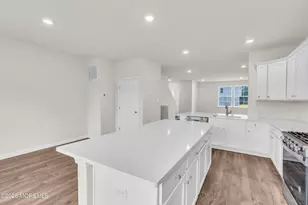 303 Mantoloking Dr, Jackson, NJ 08527 - Photo 11