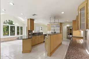 8 Roebling Ct, Leonardo, NJ 07737 - Photo 7