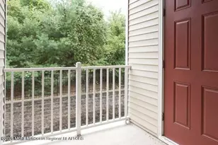 326 Sophee Ln, Lakewood, NJ 08701 - Photo 15