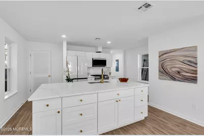 13 Locust Street, Highlands, NJ 07732 - Photo 9