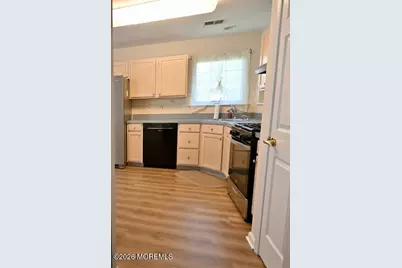 3486 Vicari Avenue, Toms River Township, NJ 08755 - Photo 5