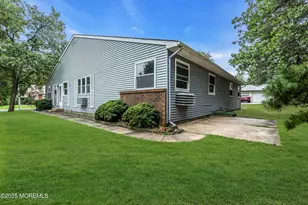 4B Pembroke Ln, Whiting, NJ 08759 - Photo 17