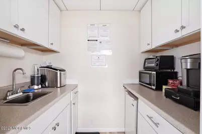 96 Freneau Avenue, Matawan, NJ 07747 - Photo 59