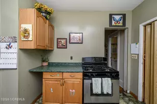 21 Willow St, Keansburg, NJ 07734 - Photo 13